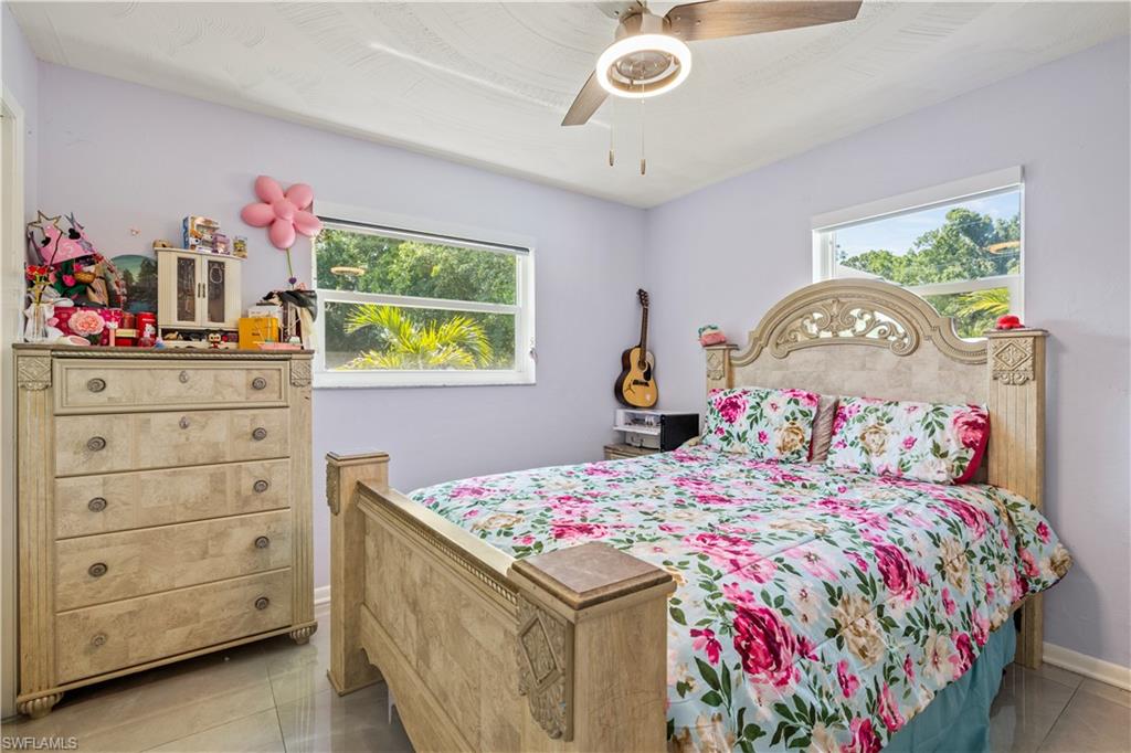 FORT MYERS SHORES - Residential