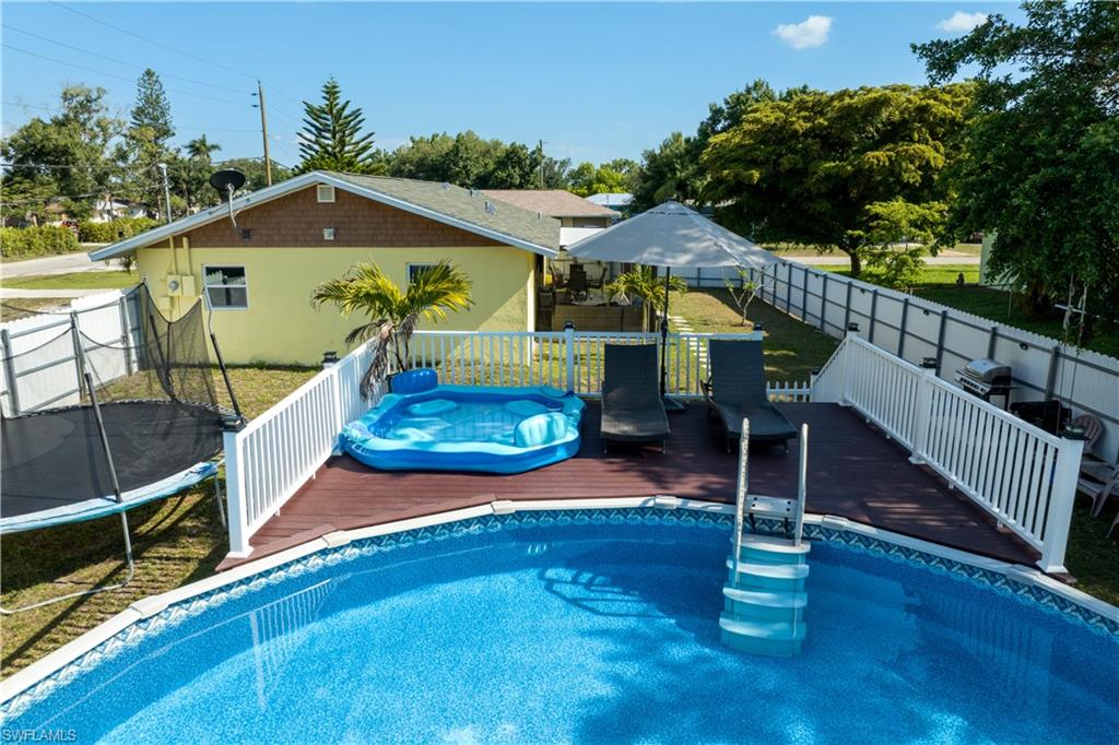 FORT MYERS SHORES - Residential