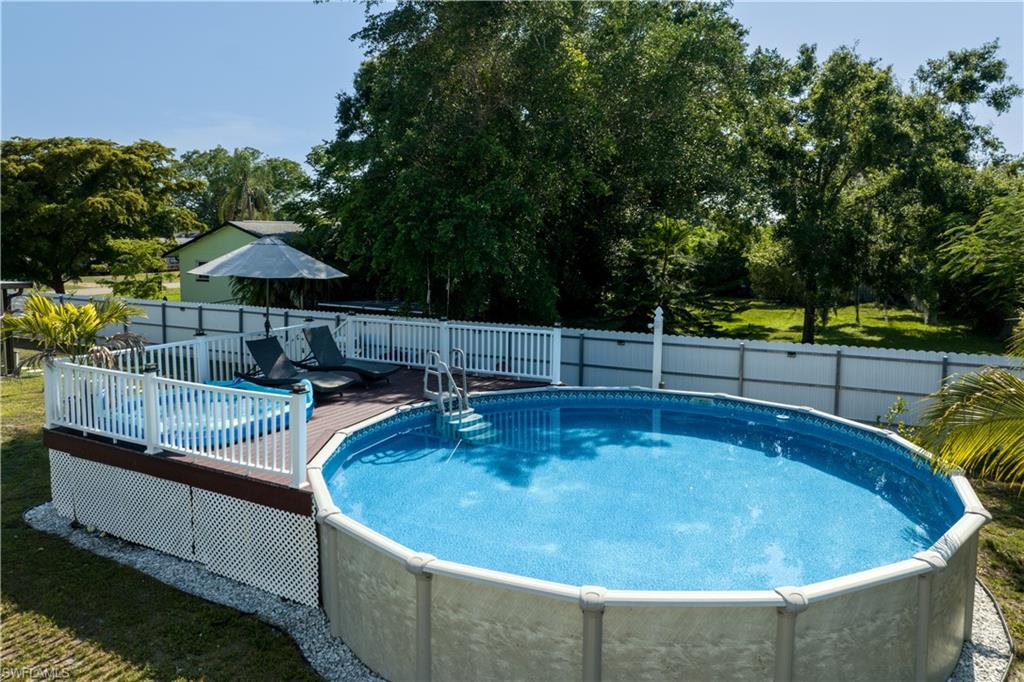 FORT MYERS SHORES - Residential