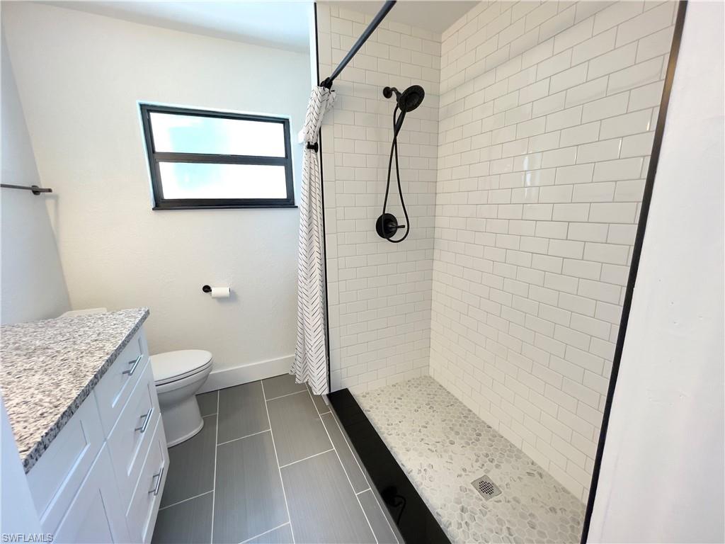 COCONUT GROVE - Residential