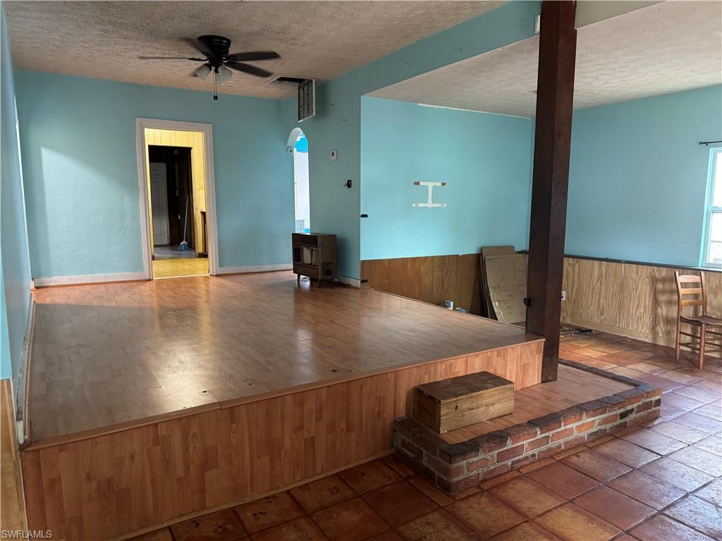 CLEWISTON - Residential