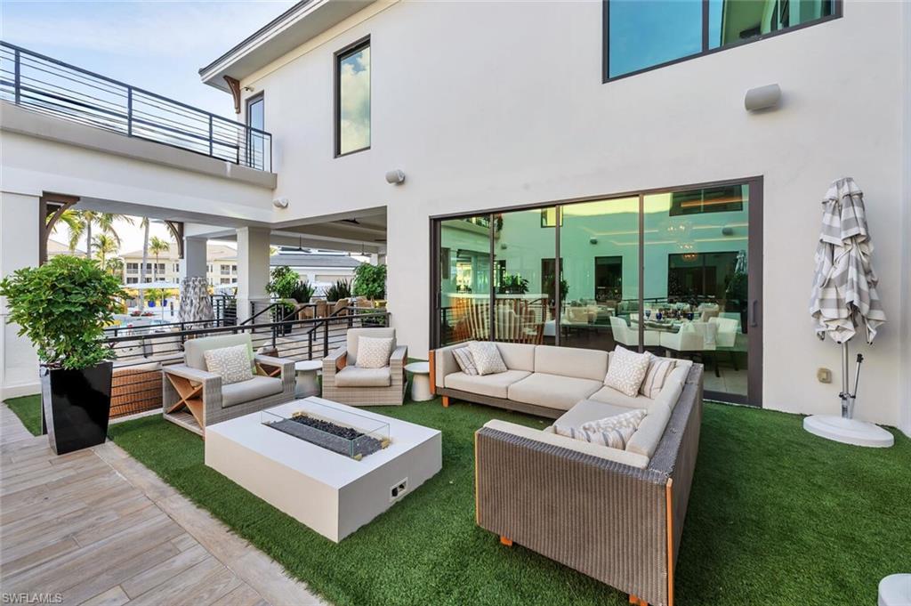 GRANDE PHOENICIAN - Residential