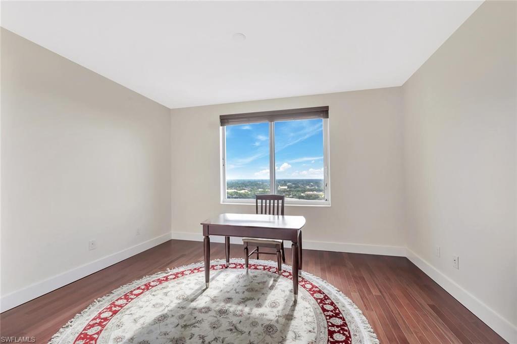 GRANDE PHOENICIAN - Residential