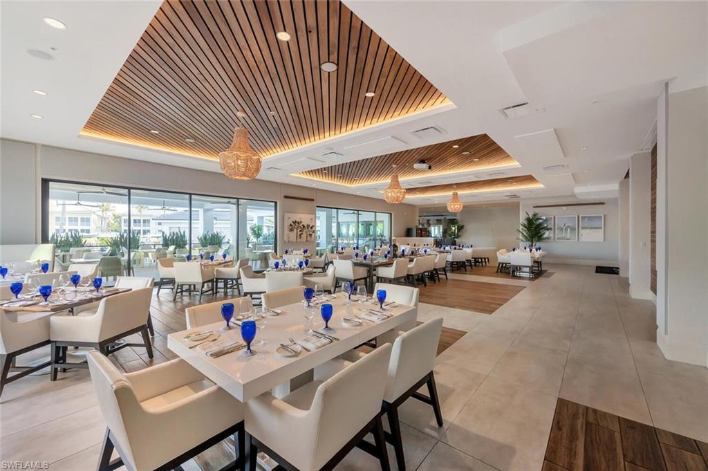 GRANDE PHOENICIAN - Residential