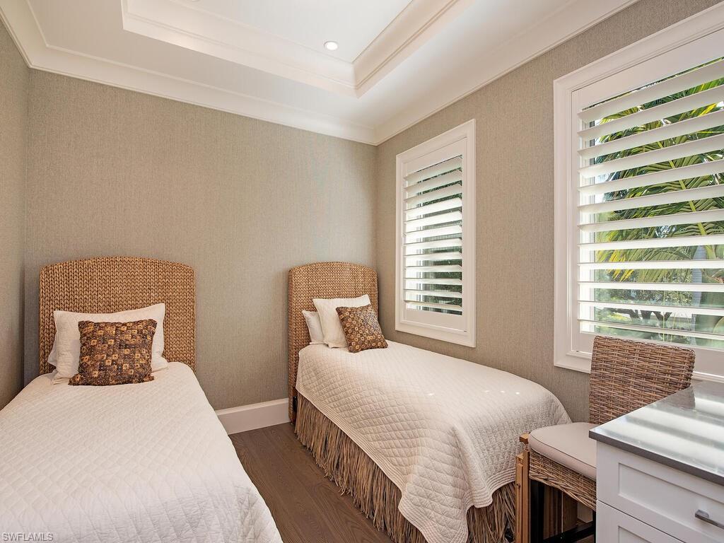 AQUALANE SHORES - Residential