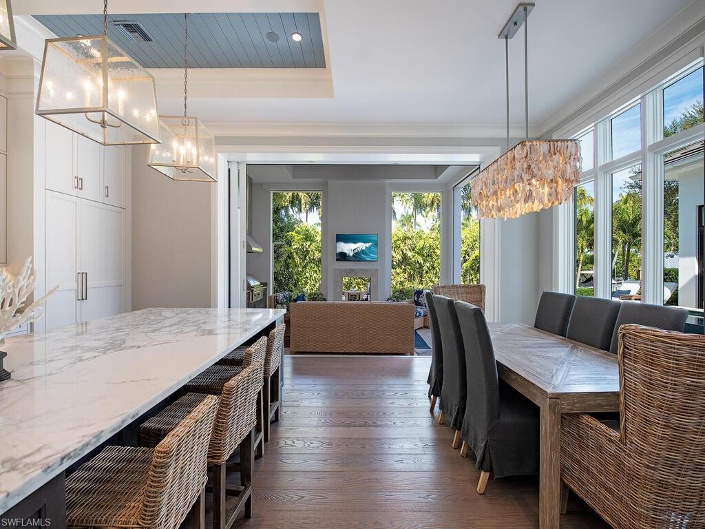 AQUALANE SHORES - Residential