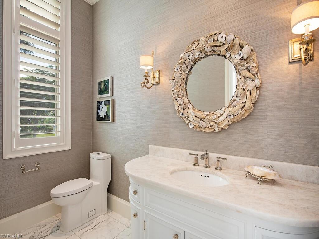 AQUALANE SHORES - Residential