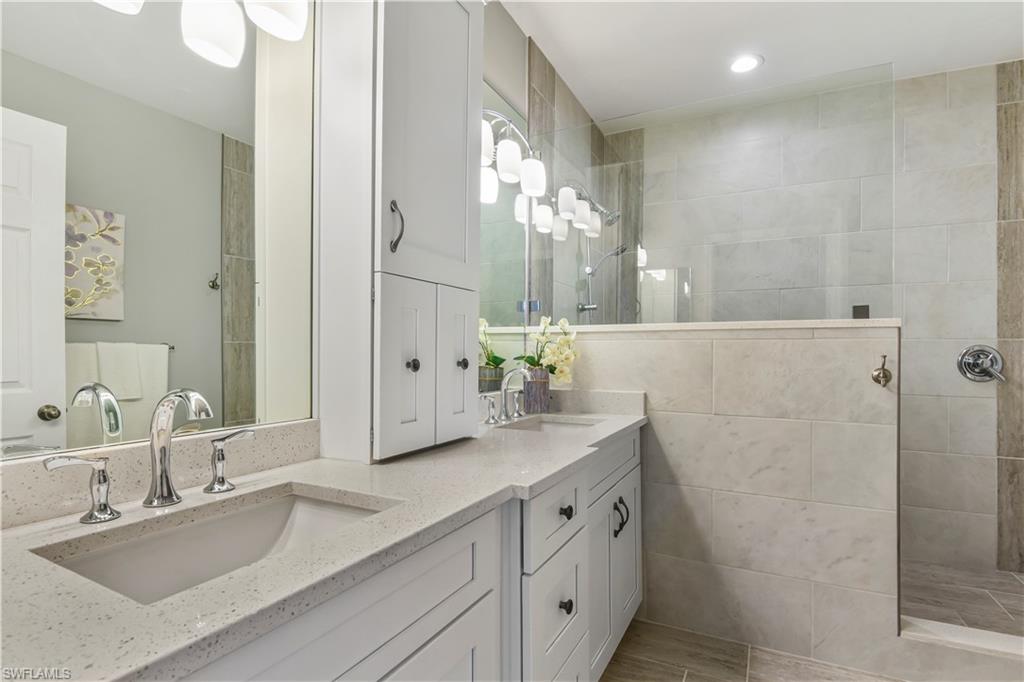 FIELDSTONE VILLAGE - Residential