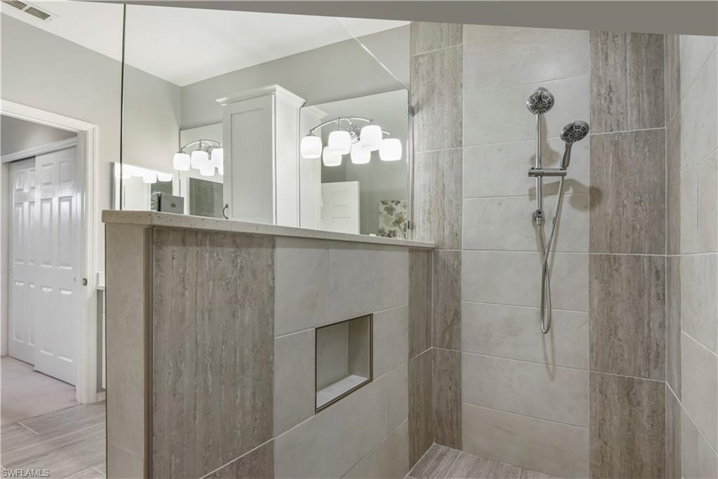 FIELDSTONE VILLAGE - Residential