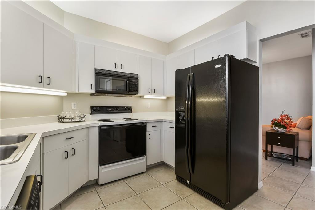 FIELDSTONE VILLAGE - Residential