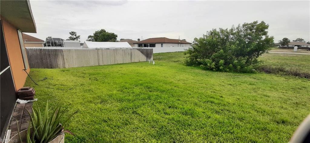 CAPE CORAL - Residential