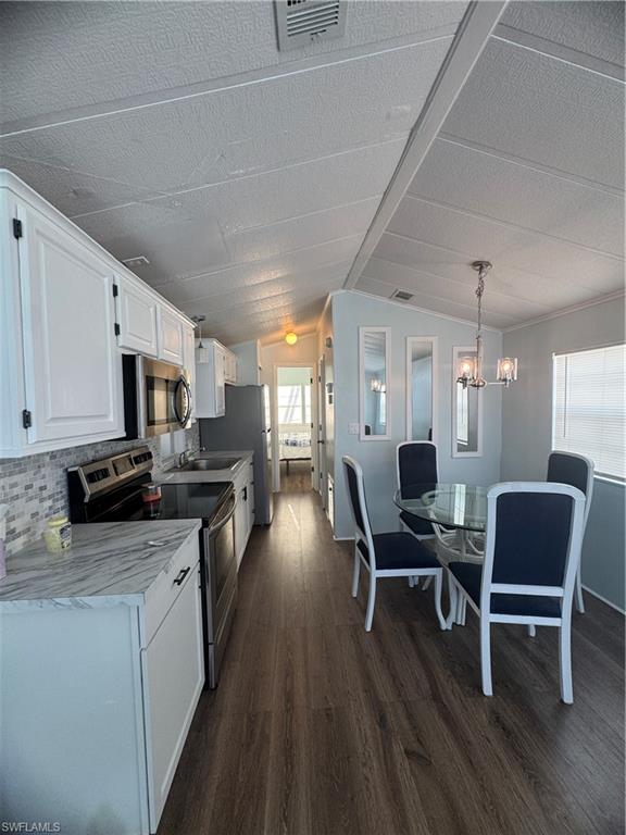 AMERICA OUTDOORS CONDO ASSOCIATION INC - Residential