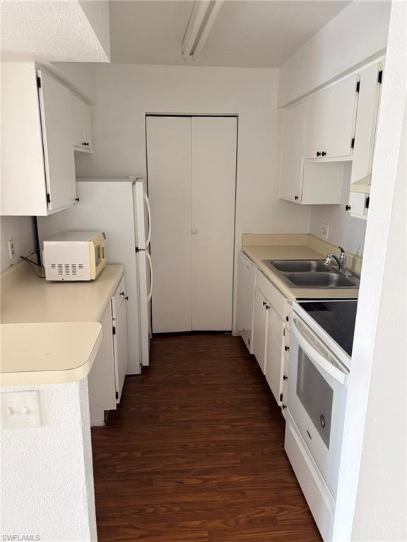 VILLAGE CREEK - Residential Lease