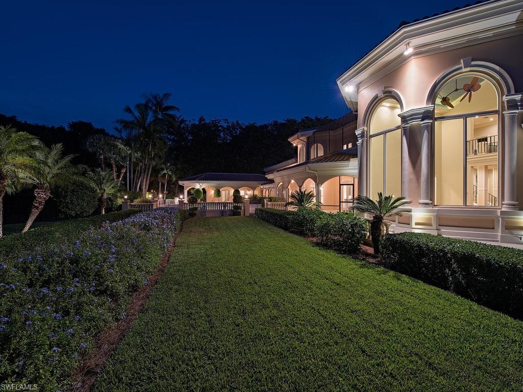 BAY COLONY SHORES - Residential