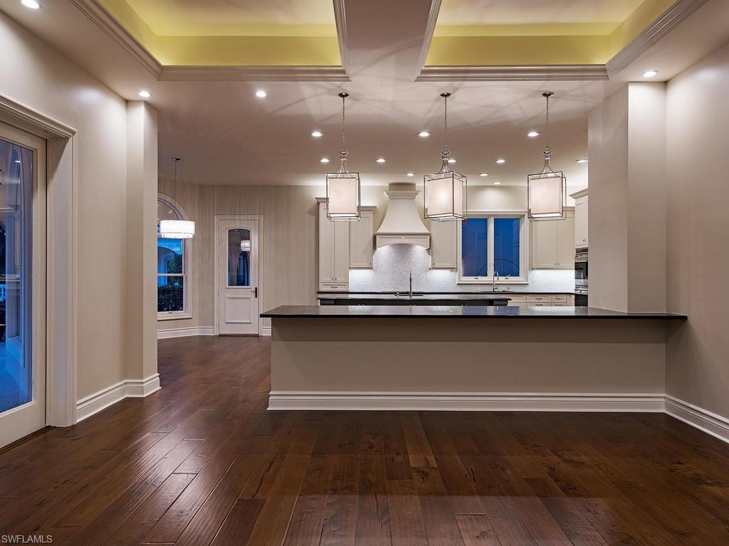 BAY COLONY SHORES - Residential