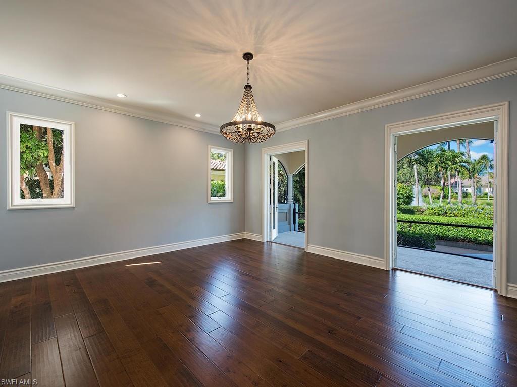 BAY COLONY SHORES - Residential