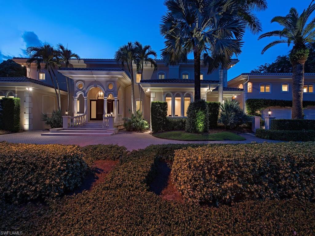 BAY COLONY SHORES - Residential