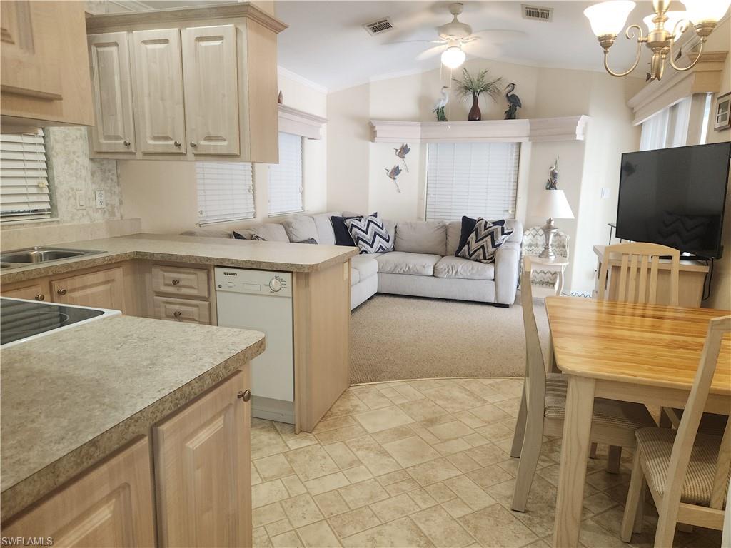 MOORE HAVEN - Residential