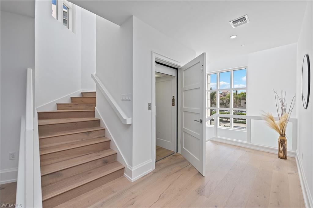 BRITTANY - Residential