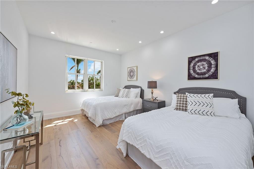 BRITTANY - Residential