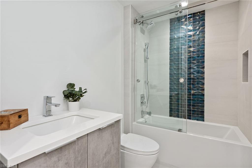 BRITTANY - Residential