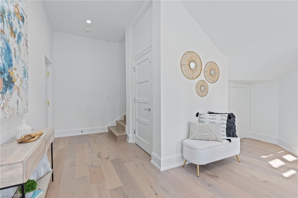 BRITTANY - Residential