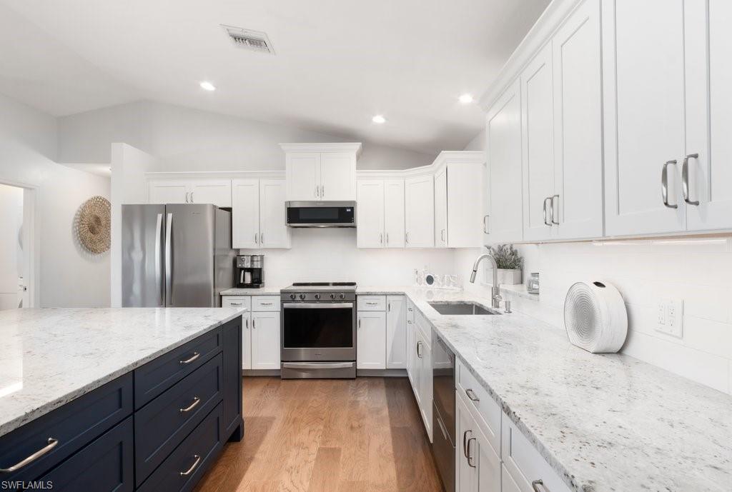 PALM RIVER - Residential