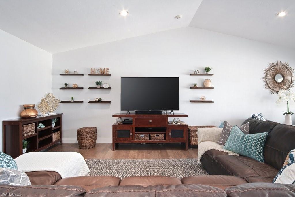 PALM RIVER - Residential