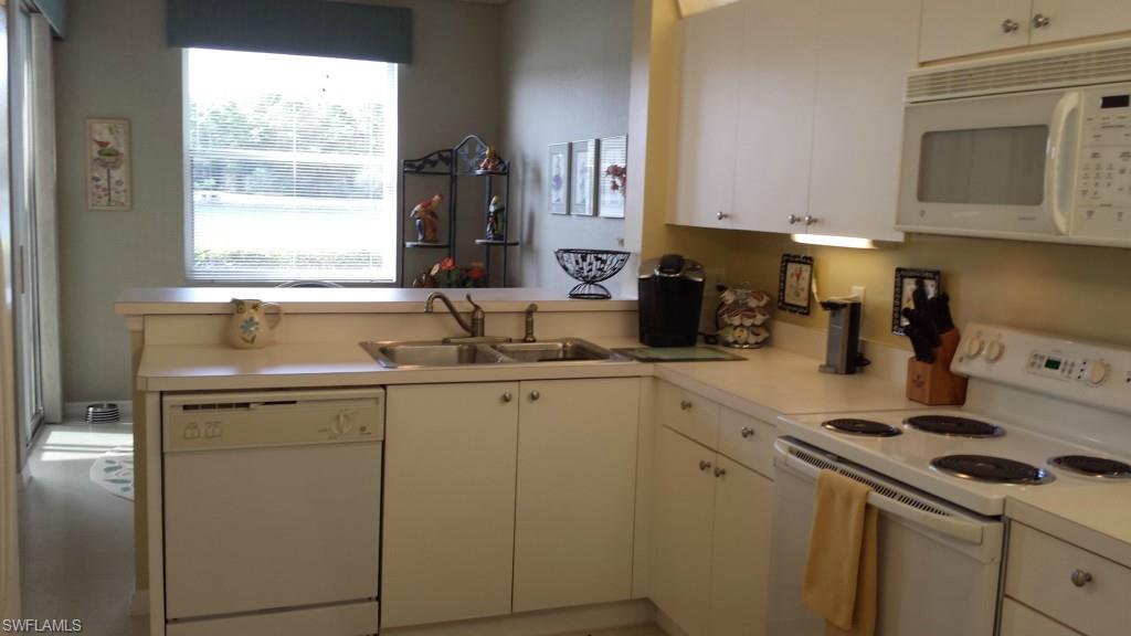 EAGLE RIDGE LAKES - Residential