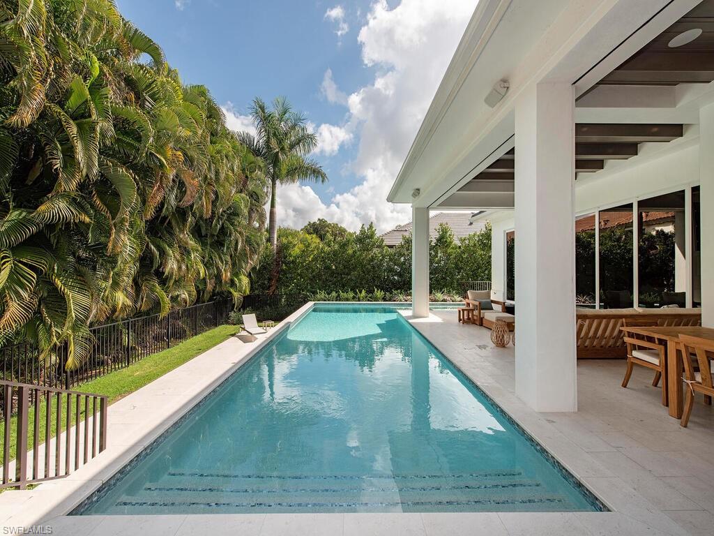 PARK SHORE - Residential