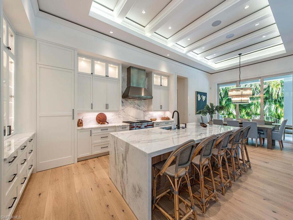 PARK SHORE - Residential