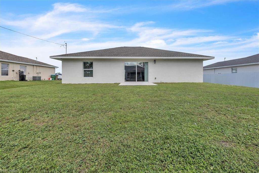 CAPE CORAL - Residential