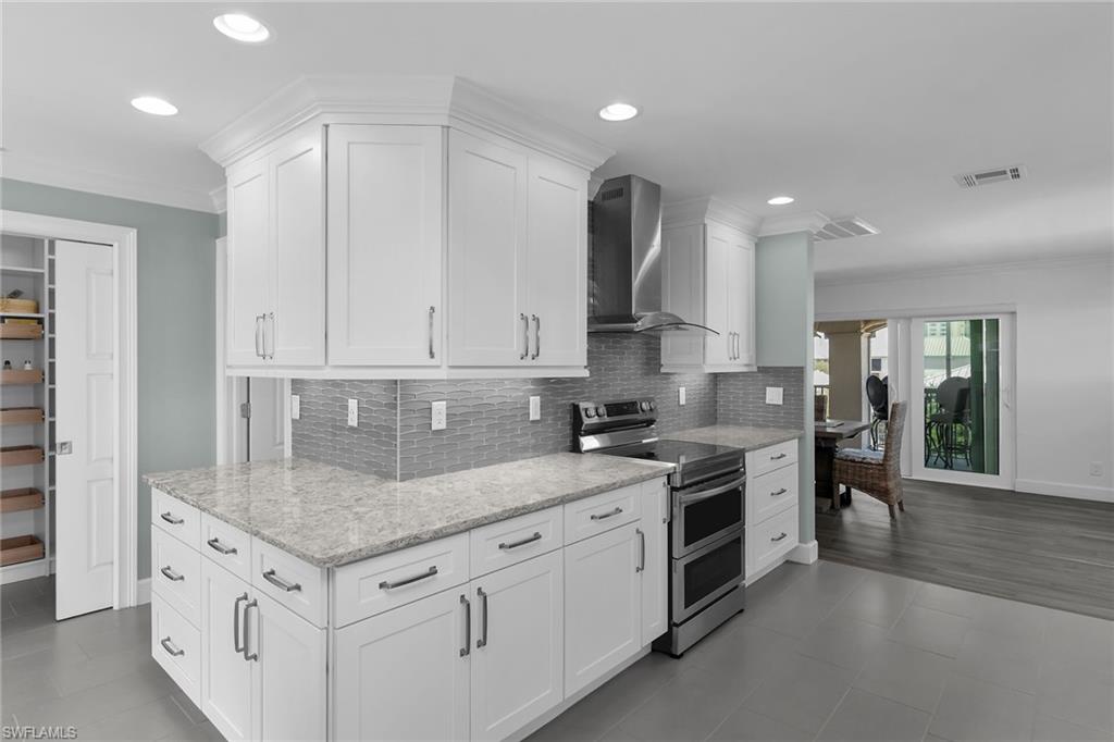 FLORENTINE VILLAS - Residential Lease