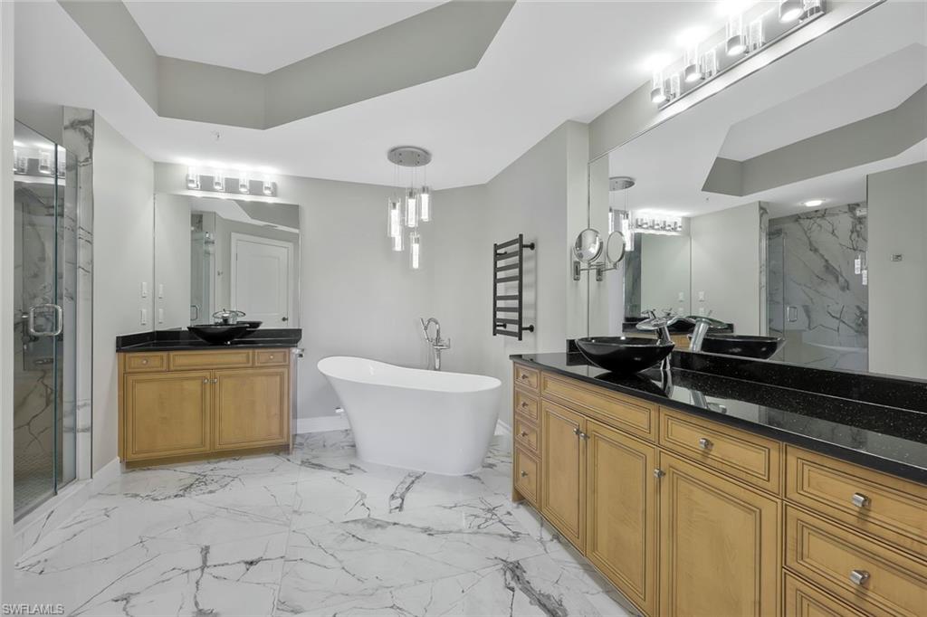 CAPE HARBOUR - Residential