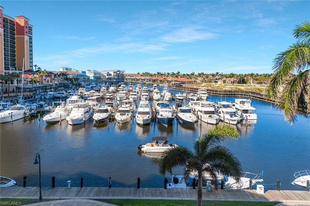 CAPE HARBOUR - Residential