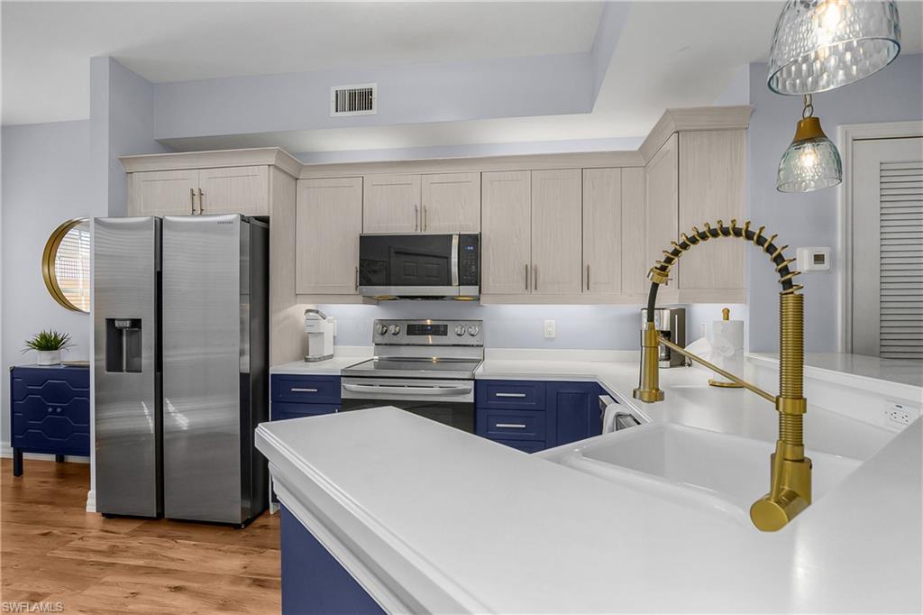 BAYFRONT - Residential