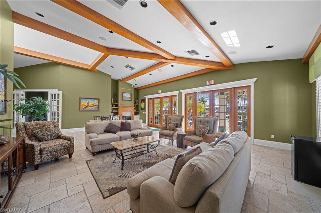 GREENLINKS - Residential