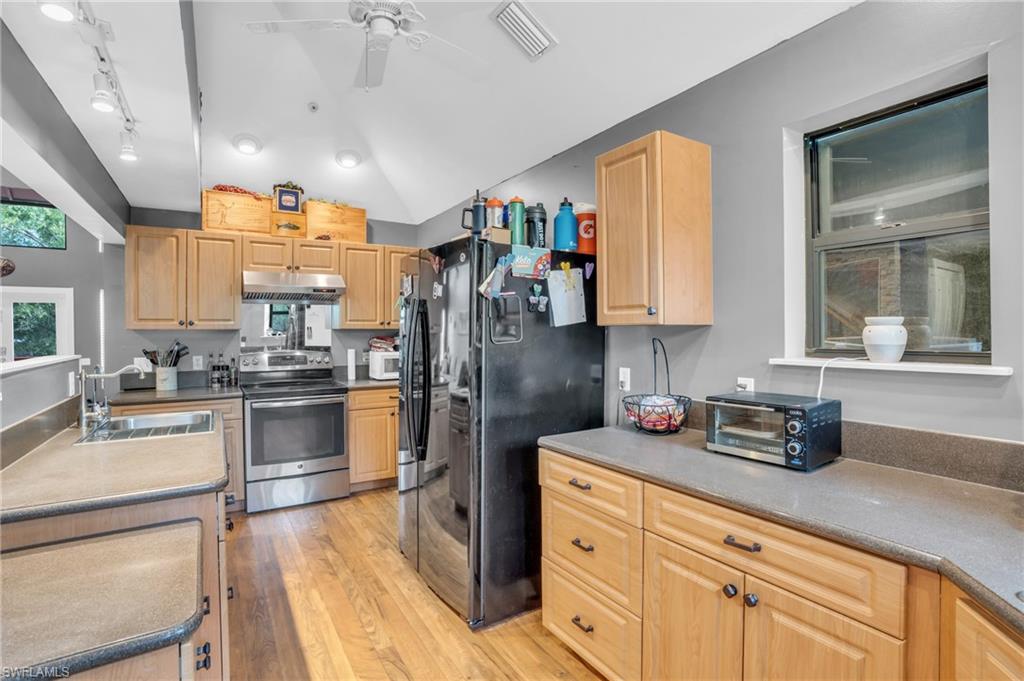 NORTH FORT MYERS - Residential