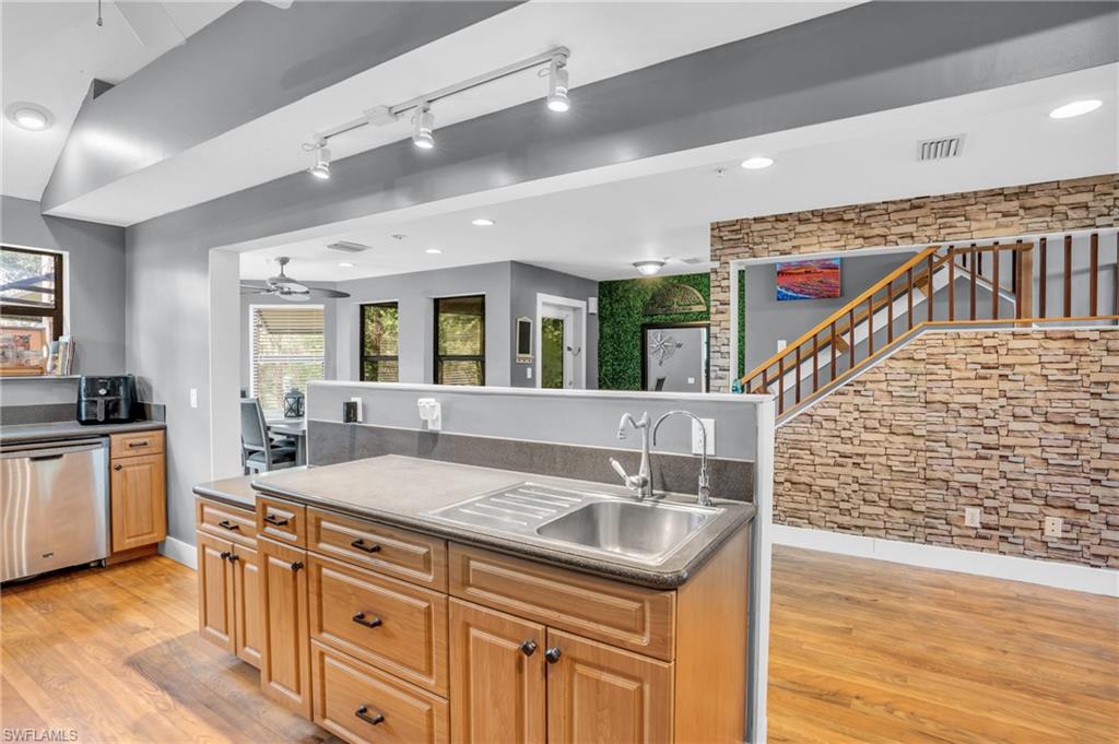 NORTH FORT MYERS - Residential