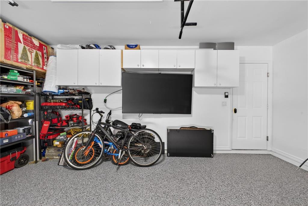 WATERWAYS OF NAPLES - Residential