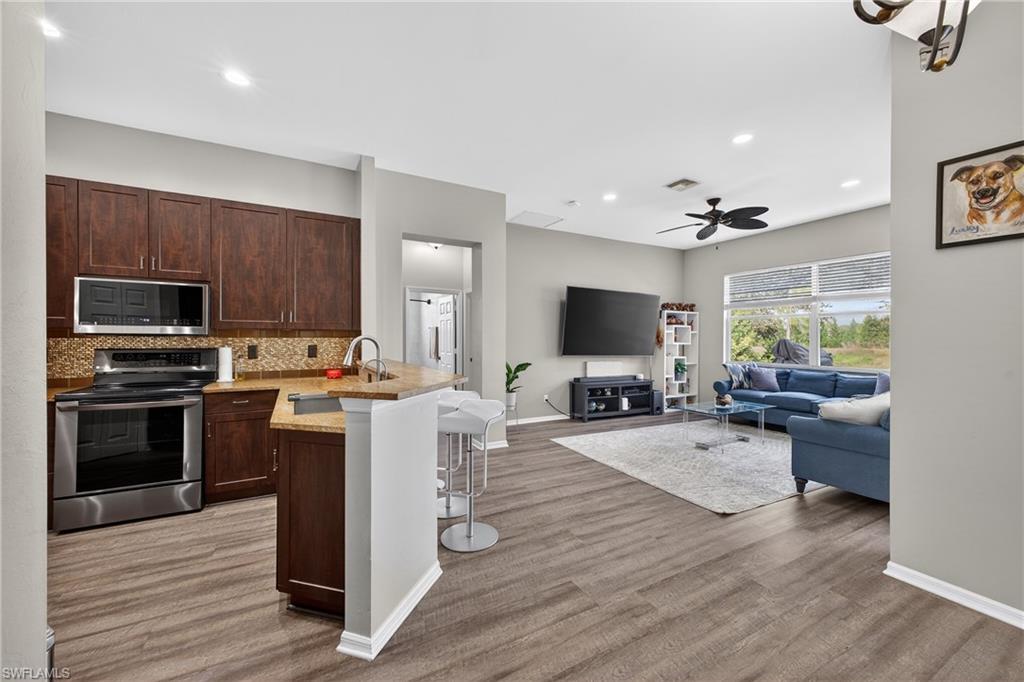 WATERWAYS OF NAPLES - Residential