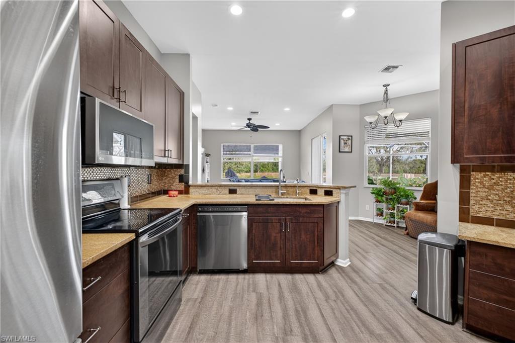 WATERWAYS OF NAPLES - Residential