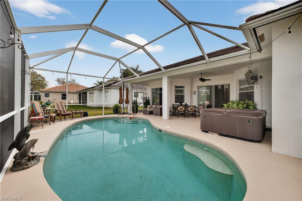 WATERWAYS OF NAPLES - Residential