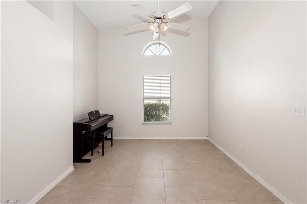 PALOMINO VILLAGE - Residential