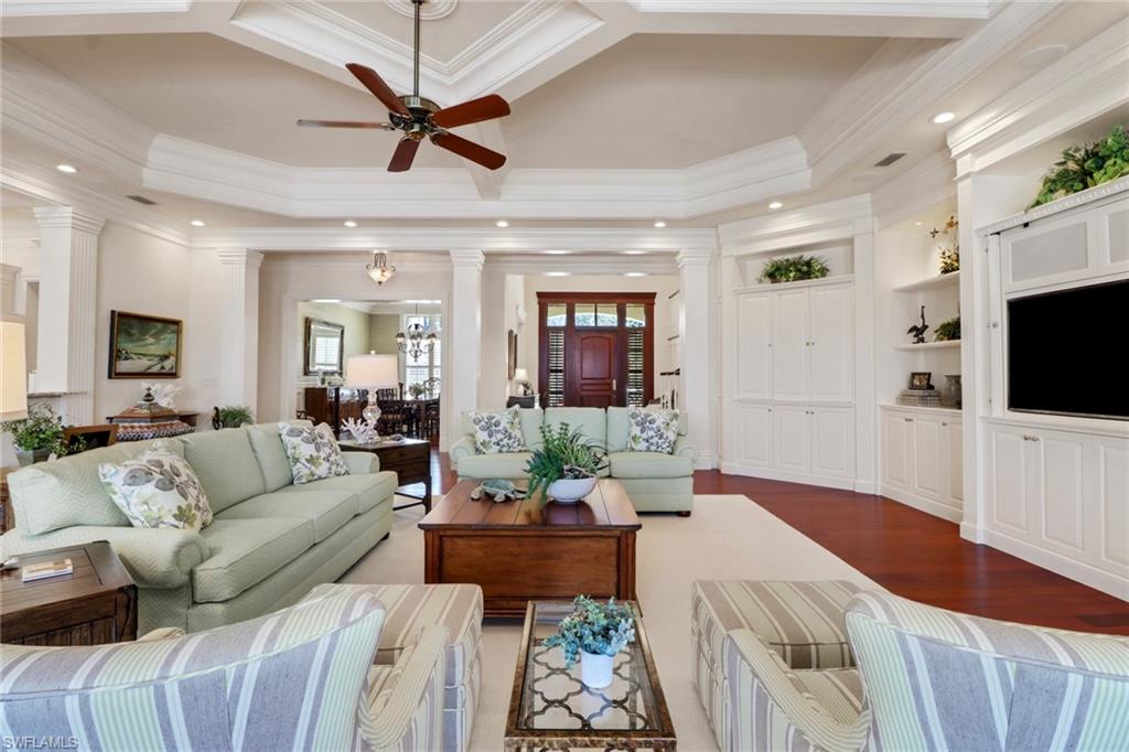 MOORINGS - Residential