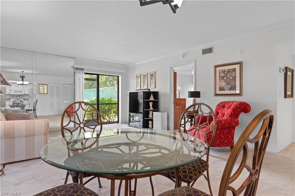 VILLAGES - Residential