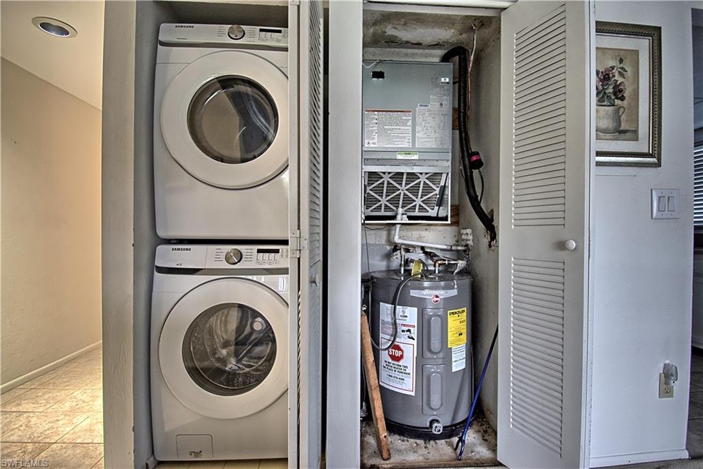 VILLAGES - Residential