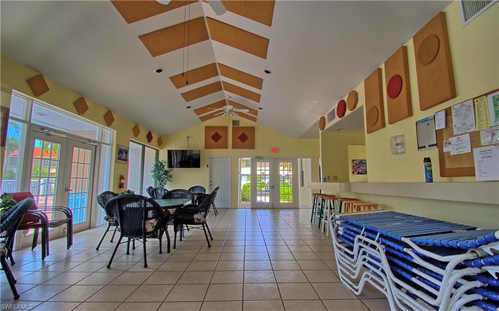 VILLAGES - Residential