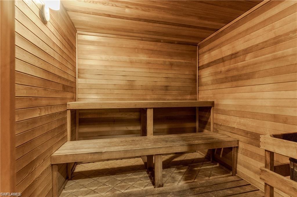 RUM BAY - Residential Lease