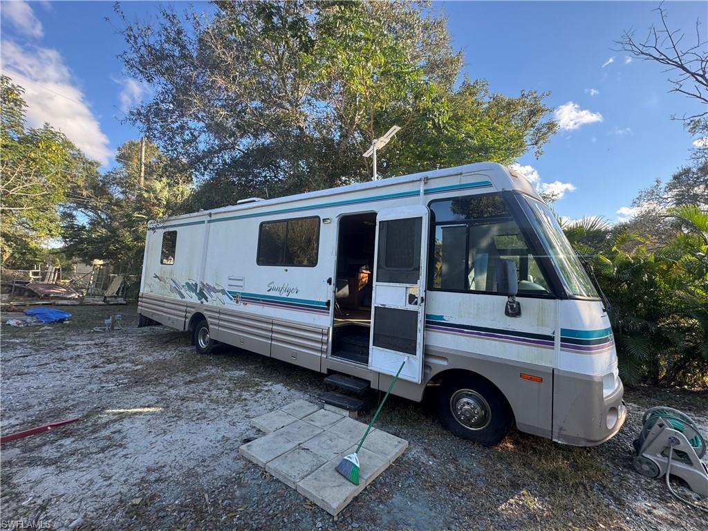 NORTH FORT MYERS - Land